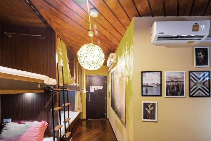 100 Years Building Bangkok Old Town By Seen Hostel Exteriér fotografie