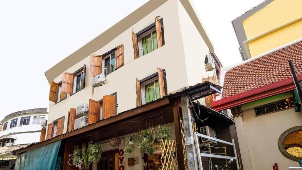 100 Years Building Bangkok Old Town By Seen Hostel Exteriér fotografie